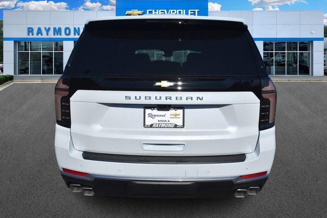 New 2026 Chevrolet Suburban High Country image 5