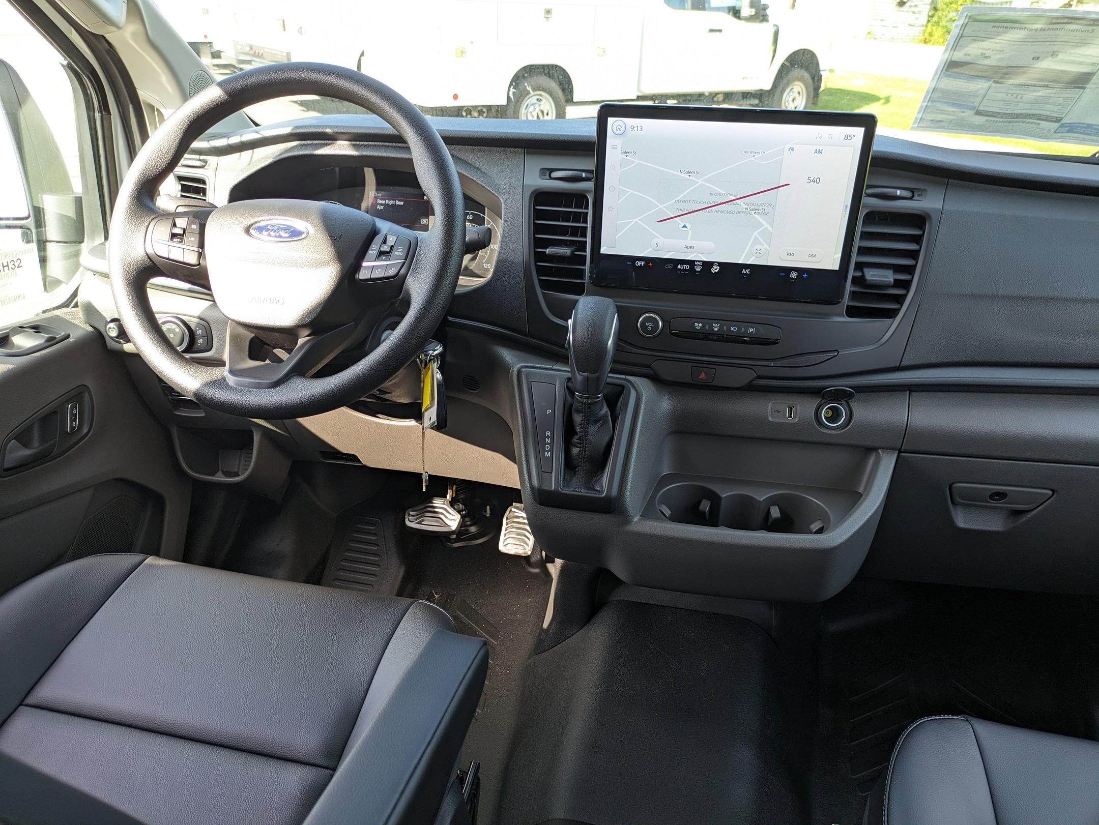 New 2025 Ford Transit 250 Low Roof w/ Load Area Protection Package image 30