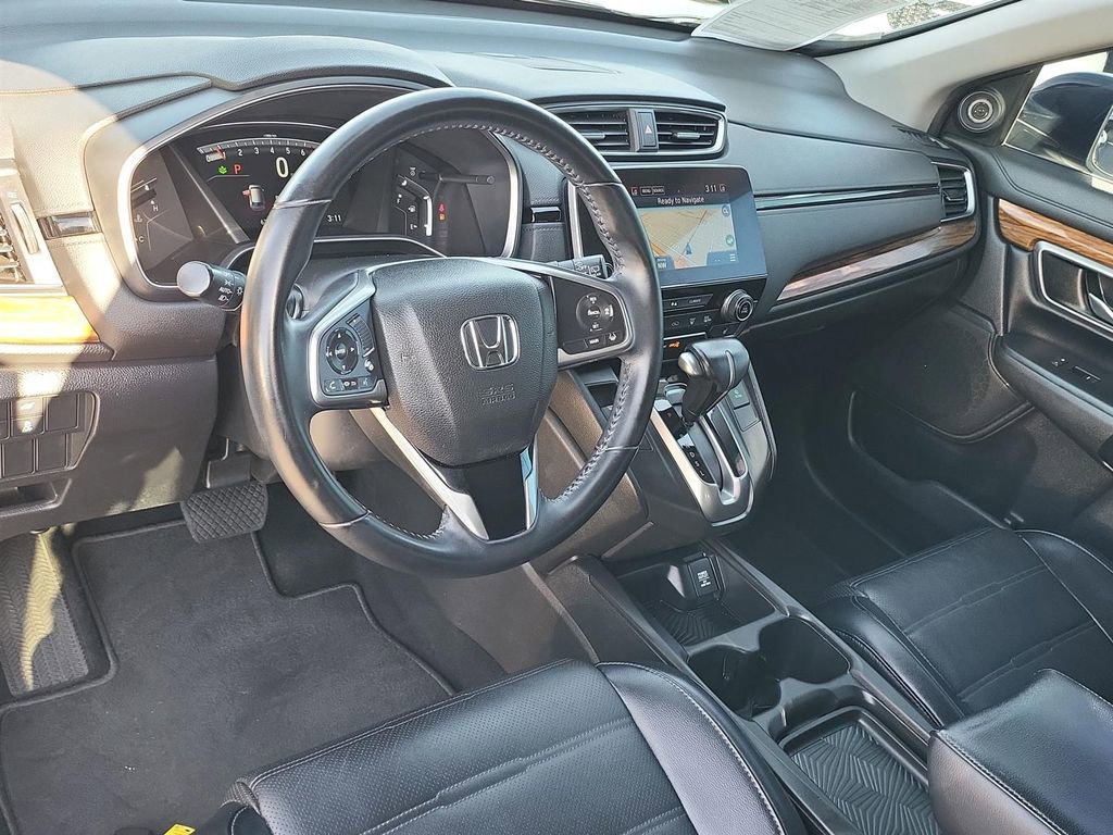 Used 2018 Honda CR-V Touring image 2