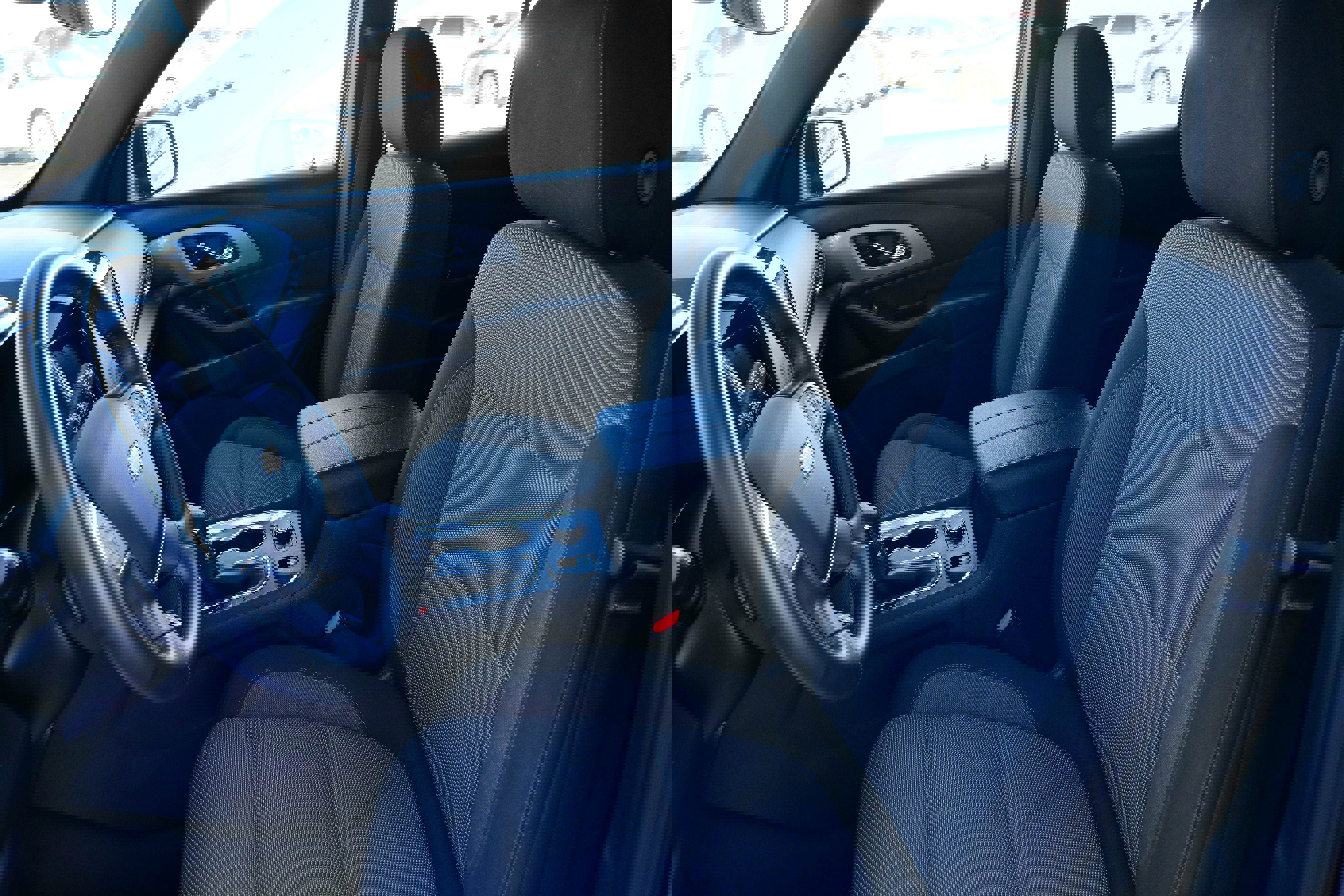 Used 2023 Chevrolet Traverse LT image 24