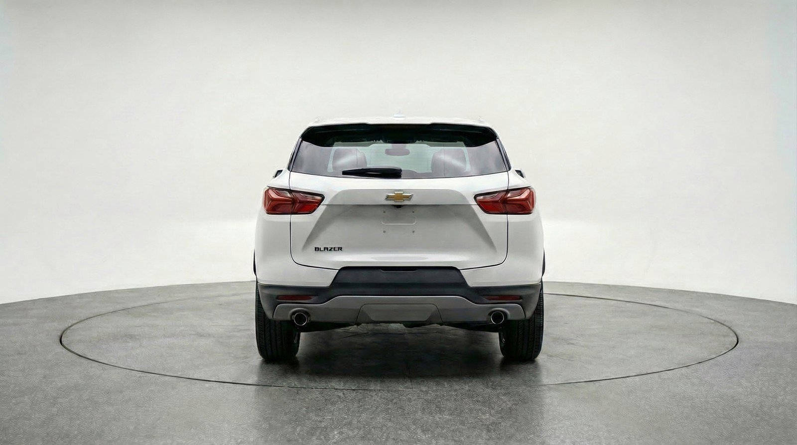Used 2025 Chevrolet Blazer LT FWD image 7