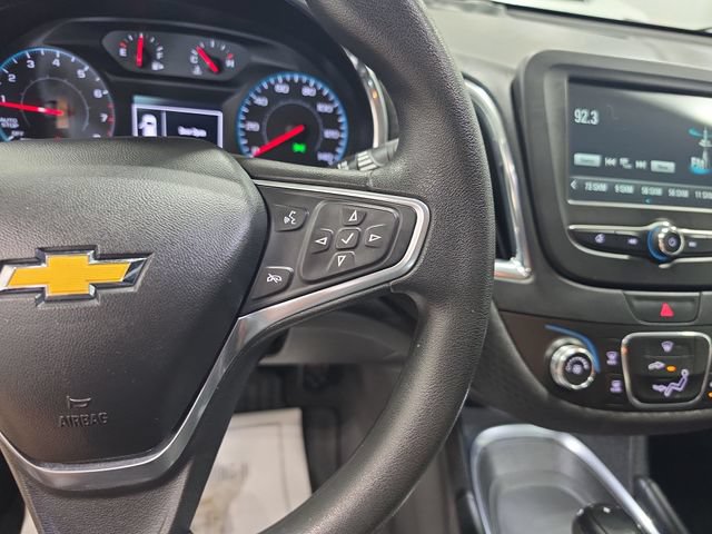 Used 2018 Chevrolet Malibu LT w/ LPO, Convenience Package 2 FWD image 17