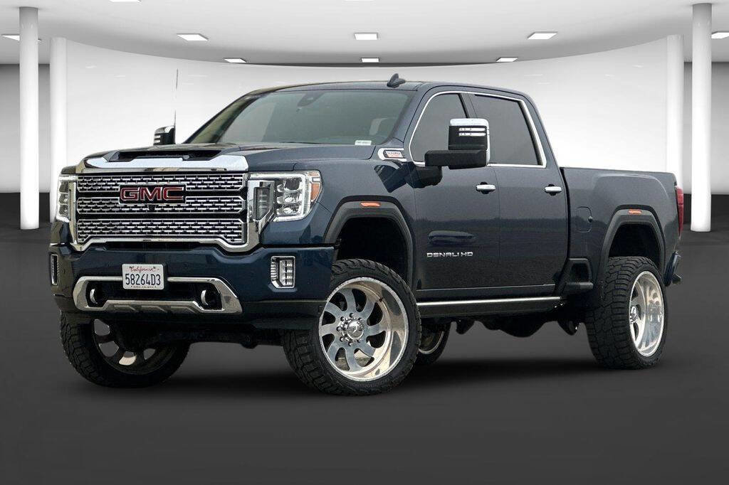 Used 2021 GMC Sierra 2500 Denali w/ Denali Ultimate Package image 2