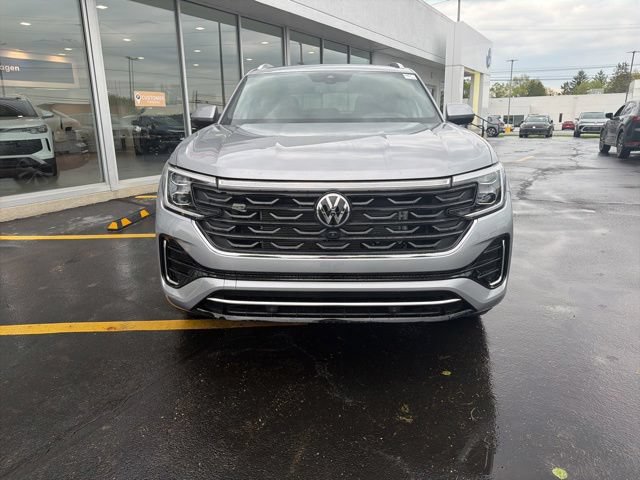 New 2026 Volkswagen Atlas Cross Sport SEL Premium R-Line AWD/4WD image 8