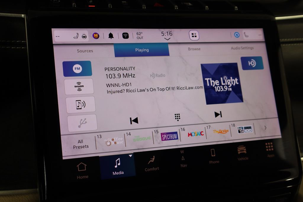 Used 2023 Jeep Grand Cherokee Limited image 33