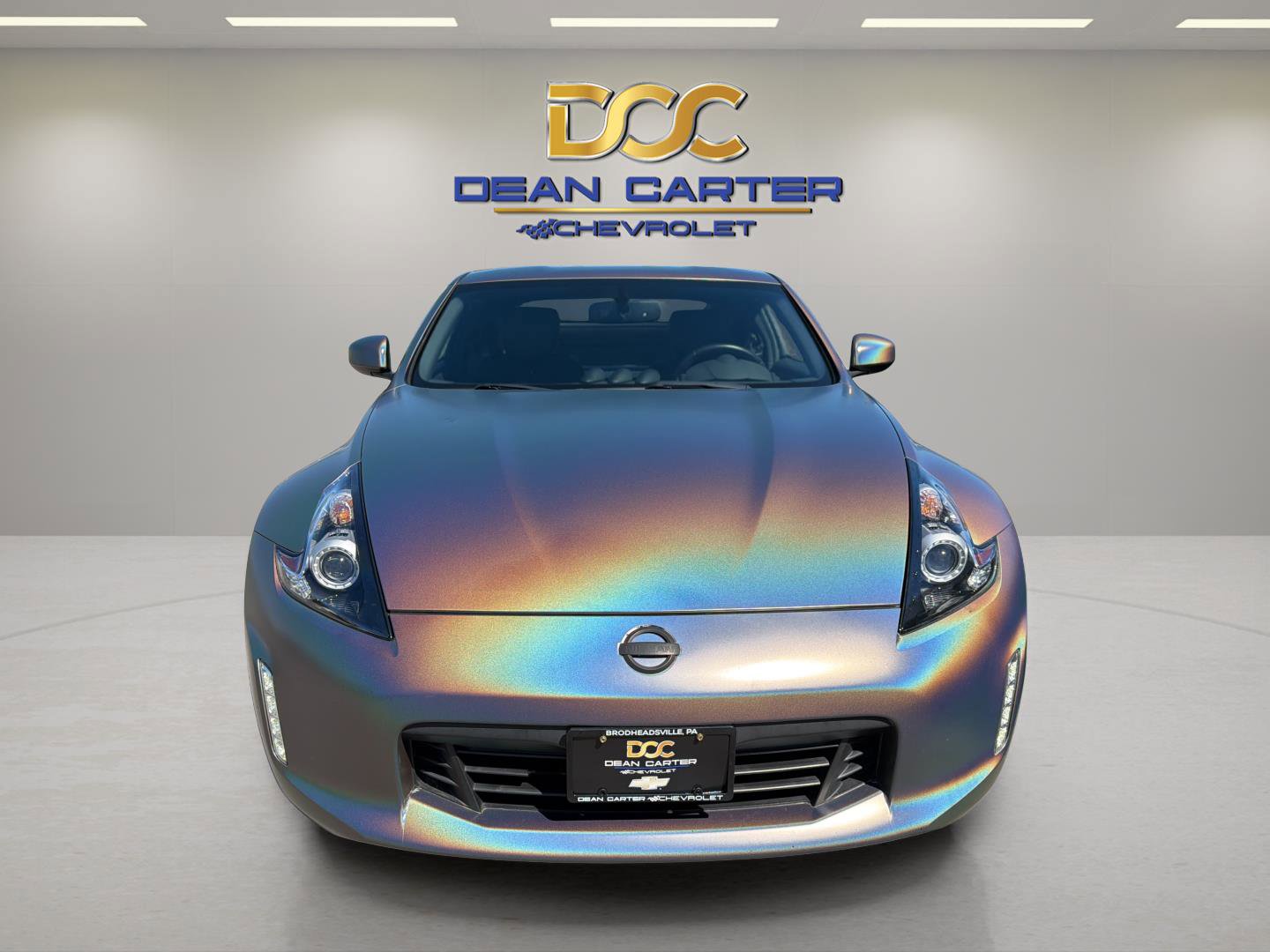 Used 2018 Nissan 370Z Touring RWD image 8