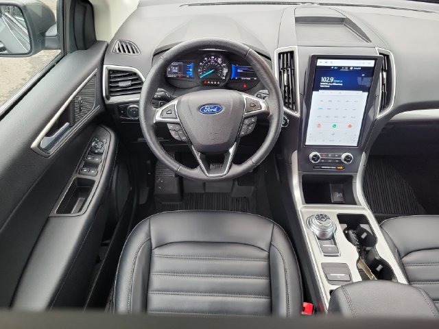 Certified 2024 Ford Edge SEL w/ Convenience Package AWD/4WD image 30