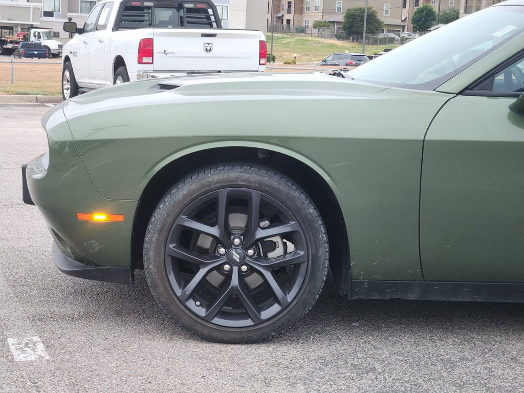 Used 2023 Dodge Challenger SXT w/ Blacktop Package RWD image 6