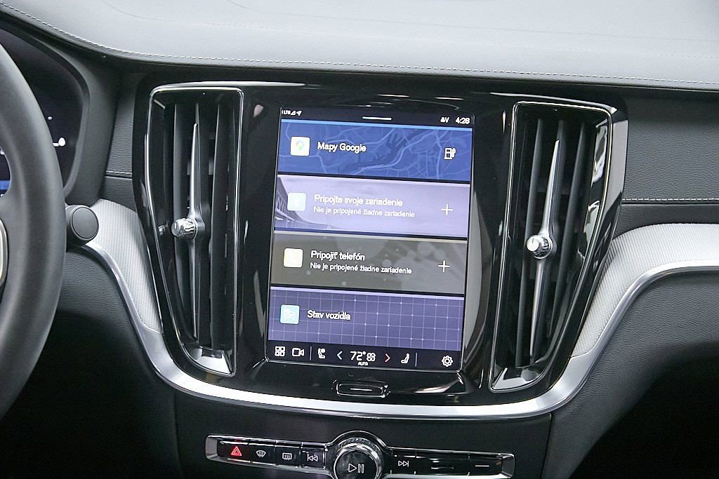 Certified 2023 Volvo S60 T8 Polestar w/ Protection Package image 34