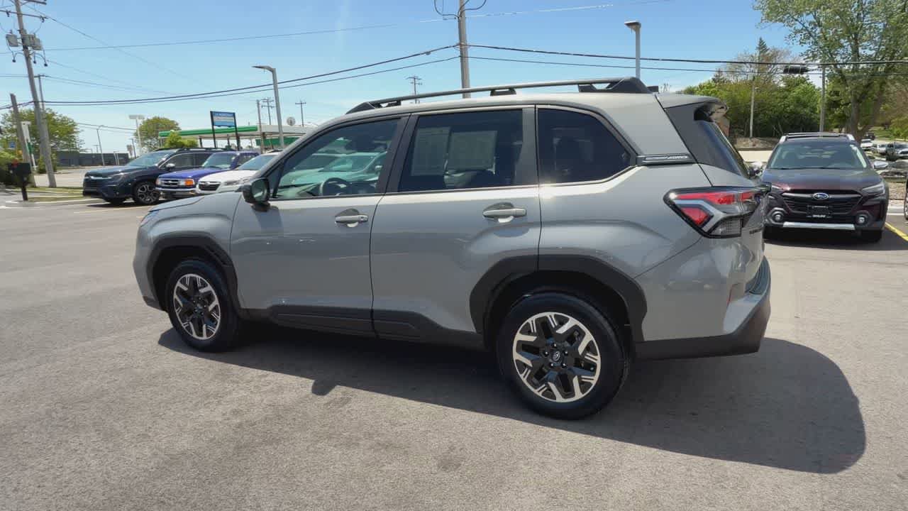 Certified 2025 Subaru Forester Premium AWD/4WD image 6