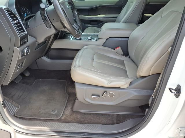 Used 2018 Ford Expedition Max Limited w/ Equipment Group 302A AWD/4WD image 17