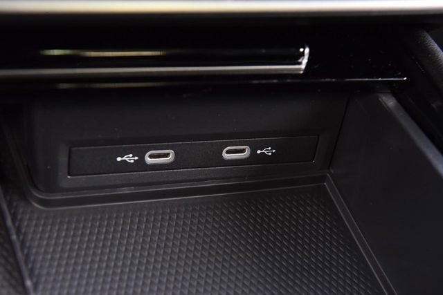 New 2026 Volkswagen Atlas SEL Premium R-Line image 16