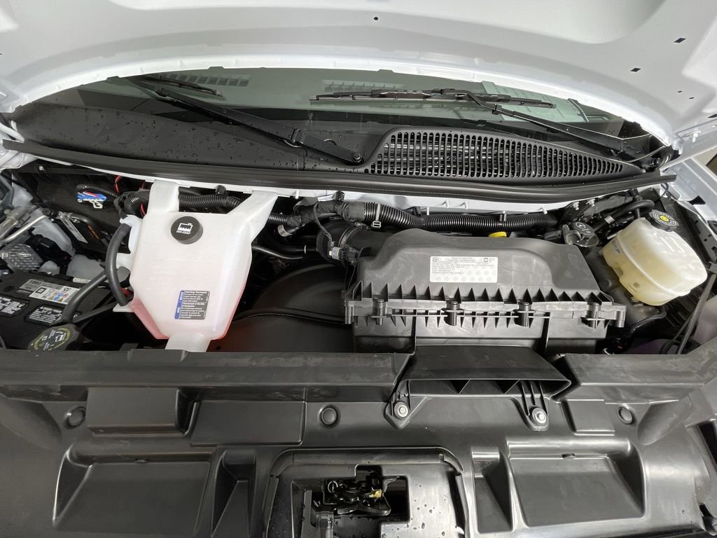 New 2025 GMC Savana 2500 Extended w/ Driver Convenience Package image 27