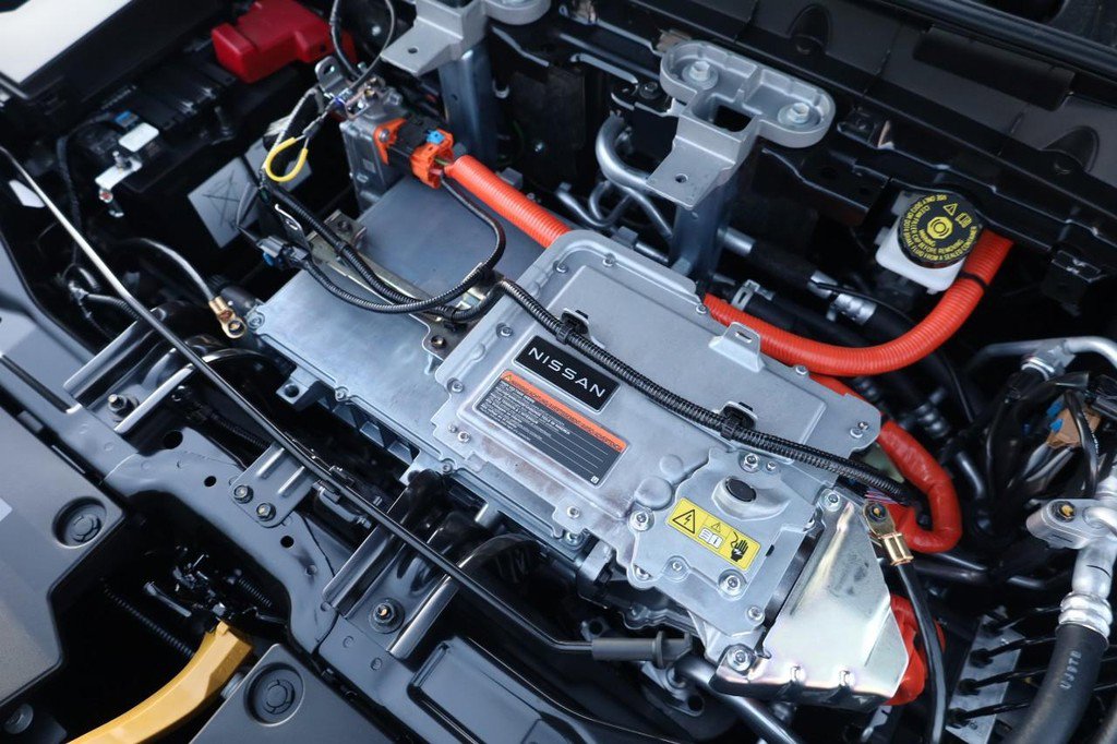 New 2026 Nissan Leaf Platinum+ w/ Cargo Package (Platinum+) image 28