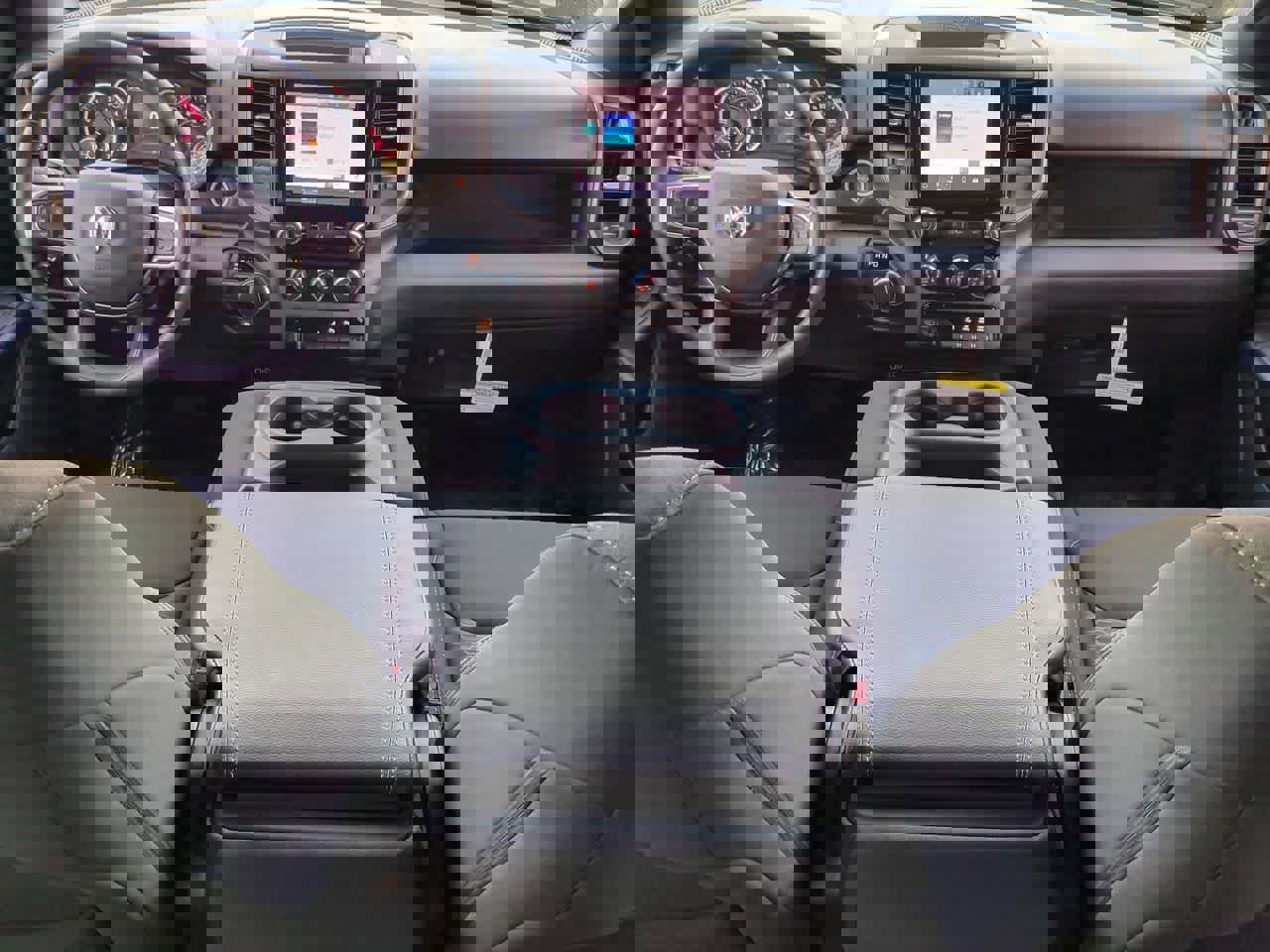 New 2026 RAM 1500 Express image 15