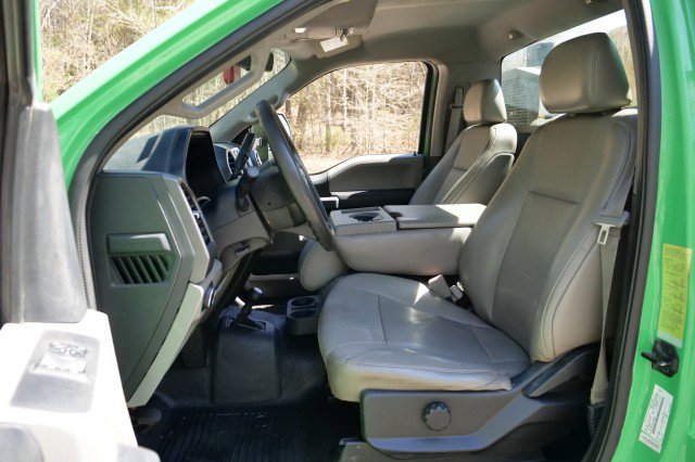 Used 2019 Ford F450 XL w/ XL Value Package image 3