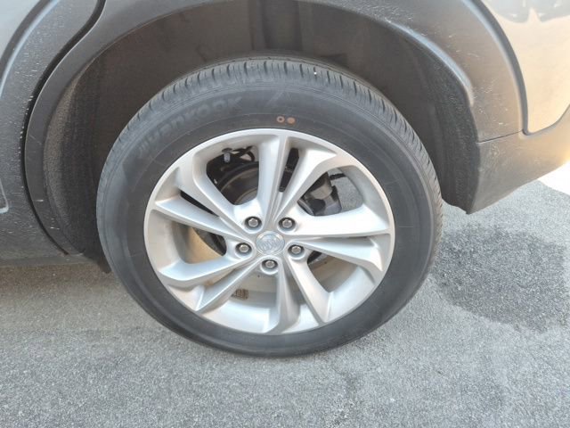 Used 2020 Buick Encore GX Preferred w/ Cold Weather Comfort Package FWD image 8