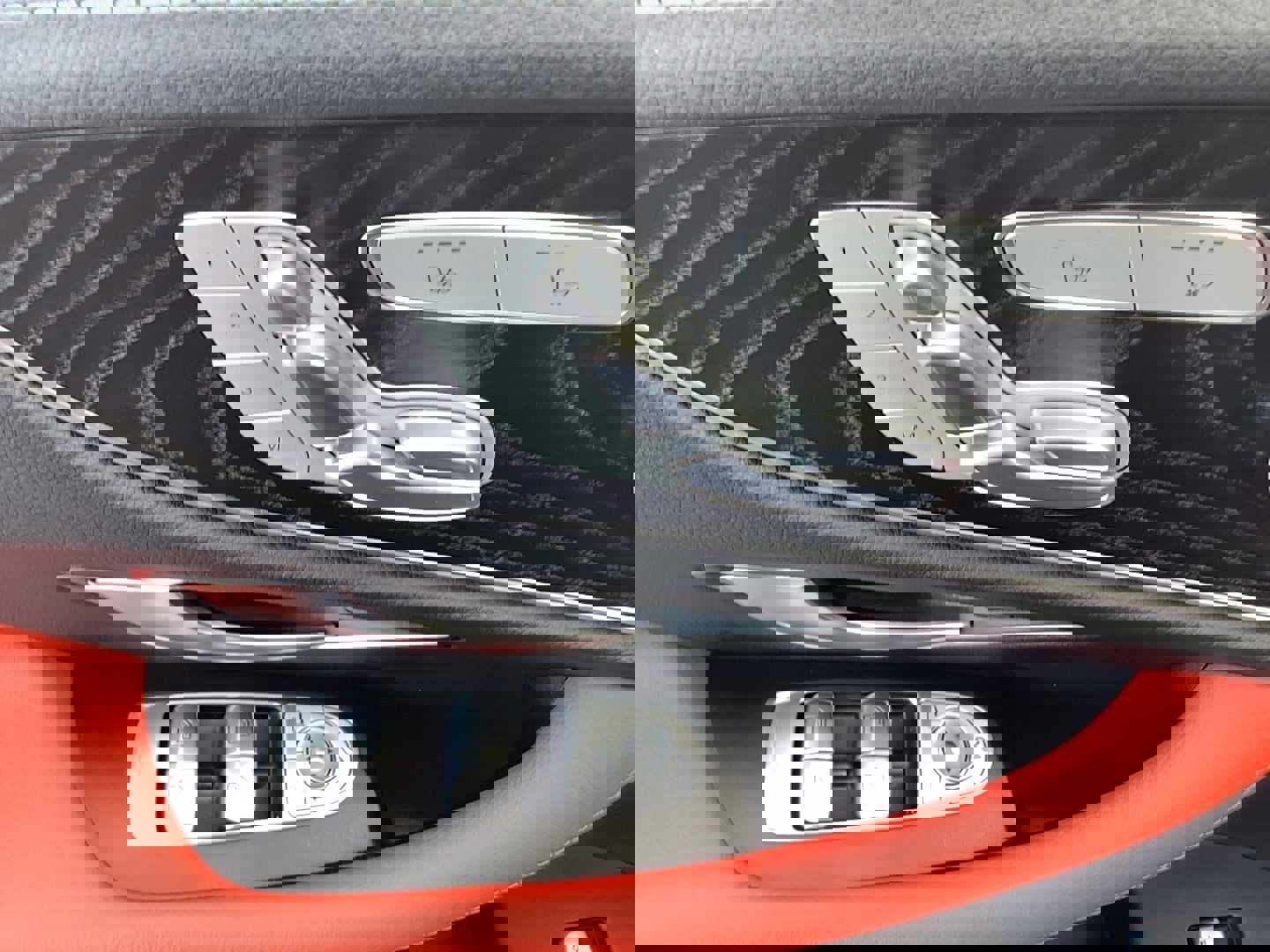 Used 2022 Mercedes-Benz E 450 Coupe w/ AMG Line image 9