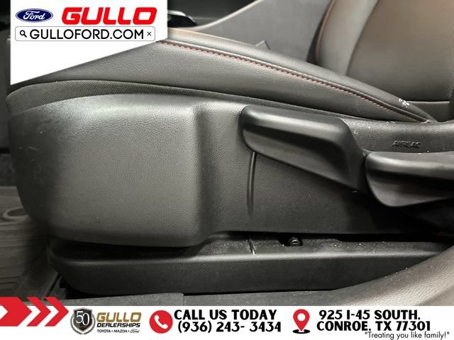 Used 2024 Chevrolet Trax RS w/ Sunroof Package FWD image 21