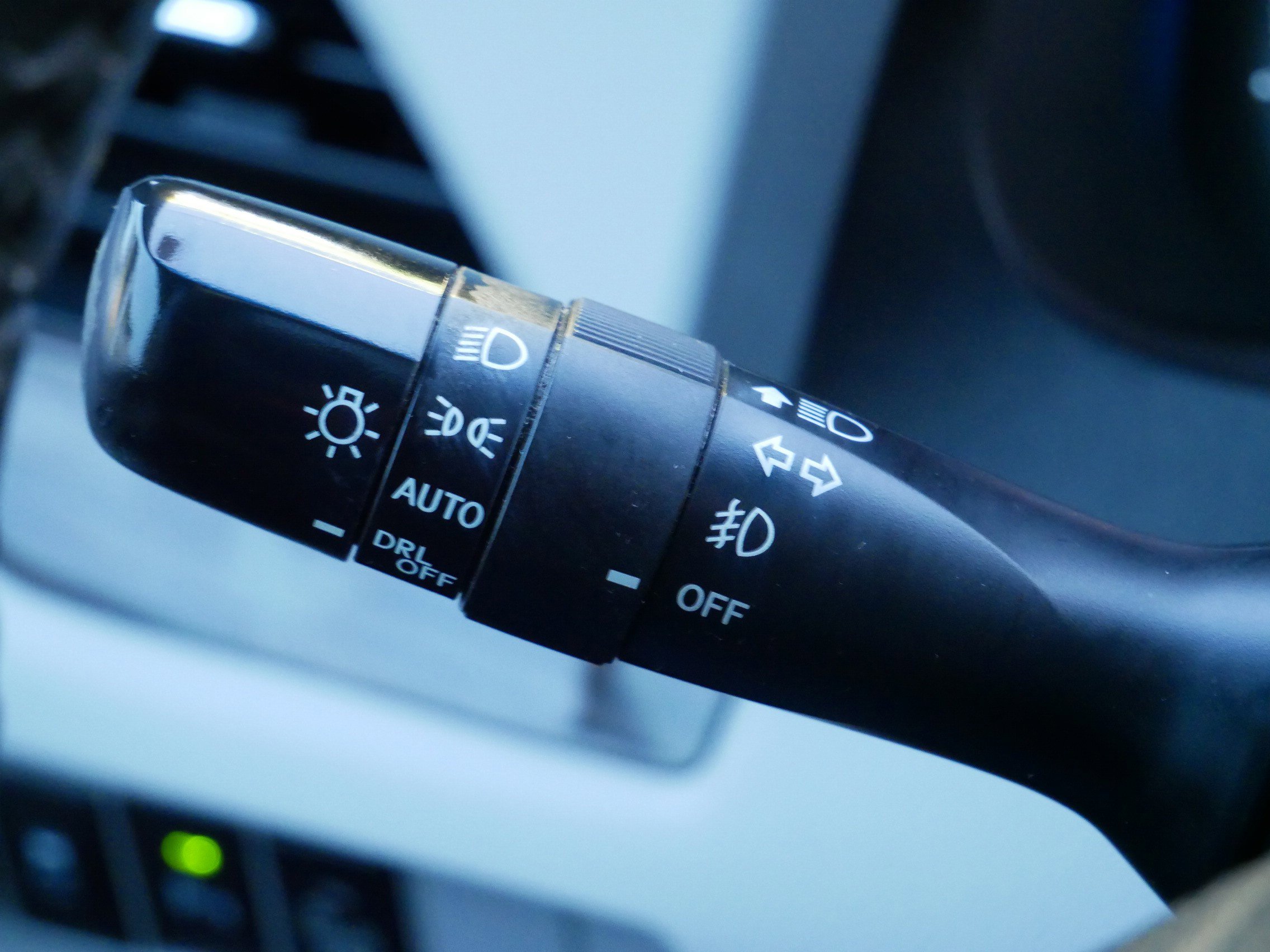 Used 2017 Toyota Sienna XLE image 25