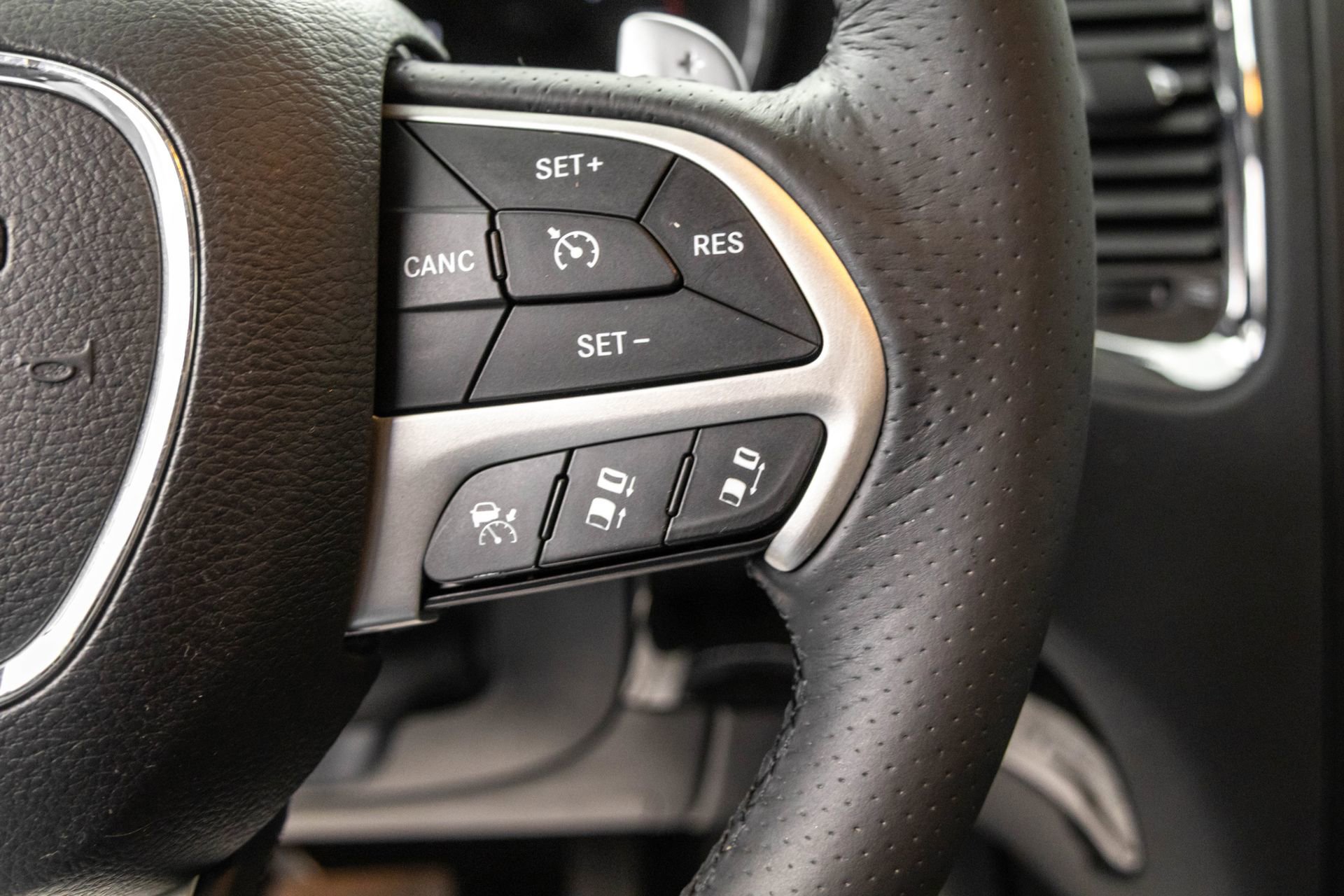Used 2015 Dodge Durango Citadel w/ Technology Group image 22
