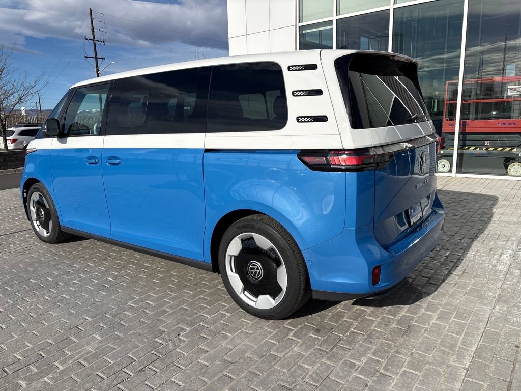 New 2025 Volkswagen ID. Buzz Pro S Plus image 3