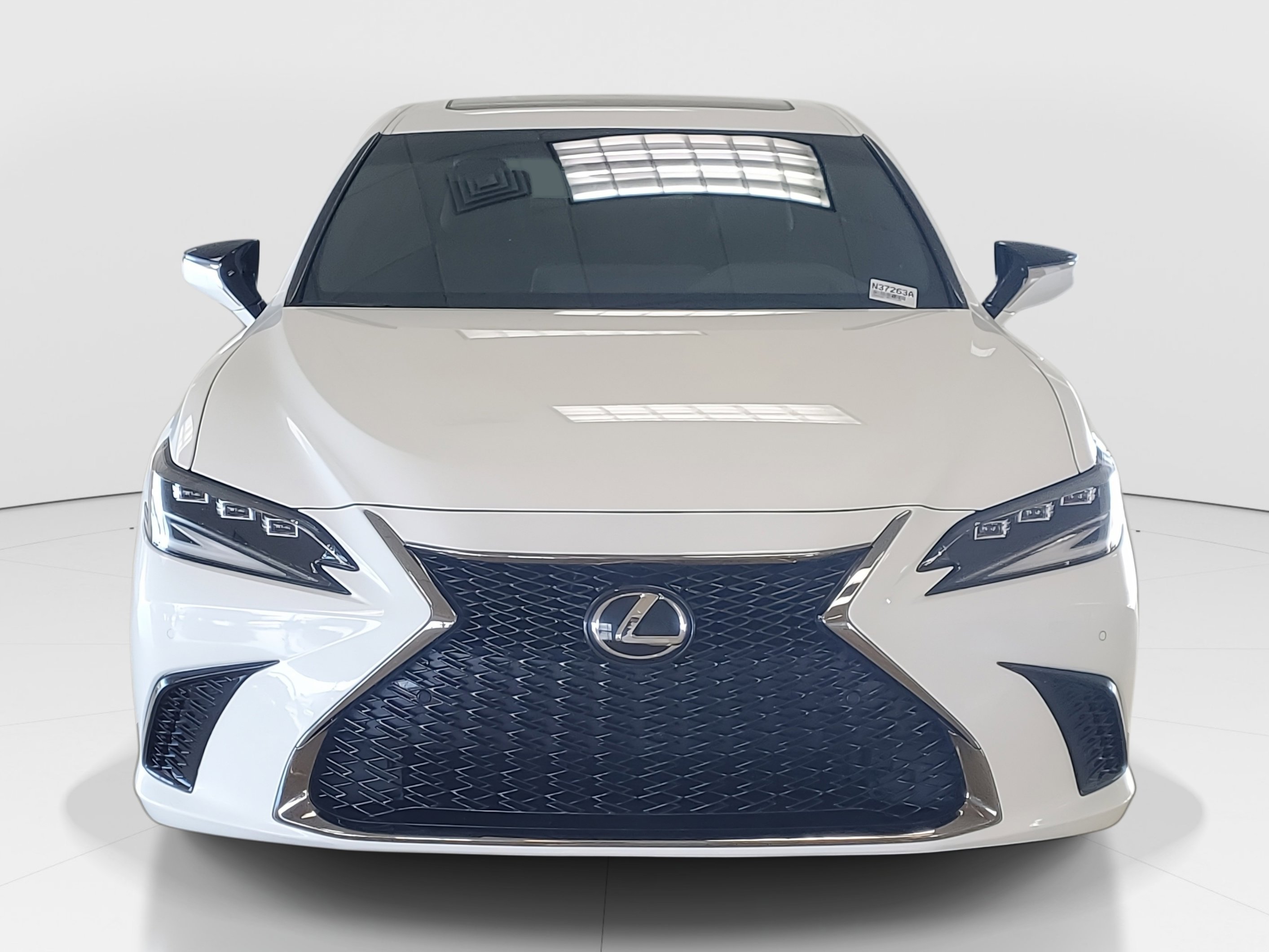 Used 2022 Lexus ES 350 F Sport w/ Accessory Package 2 image 4