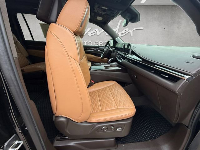 Used 2021 Cadillac Escalade ESV Sport w/ Driver Assist Tech Package image 24