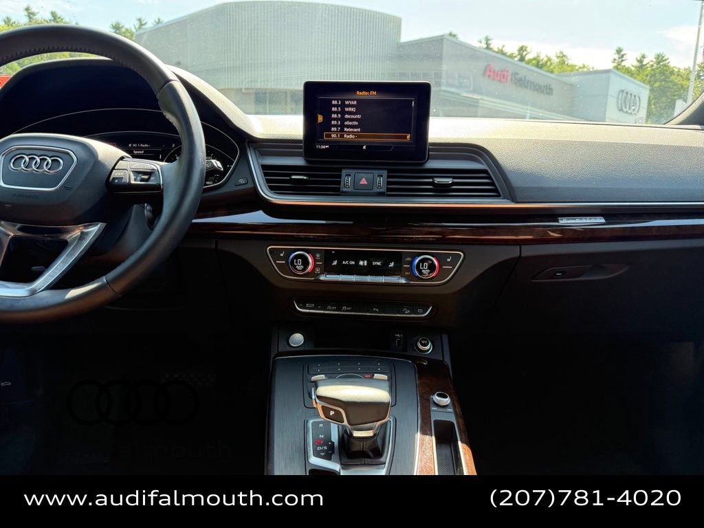 Used 2020 Audi Q5 2.0T Premium w/ Convenience Package AWD/4WD image 35