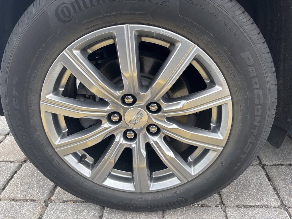 Used 2023 Cadillac XT4 Premium Luxury w/ Cold Weather Package image 11