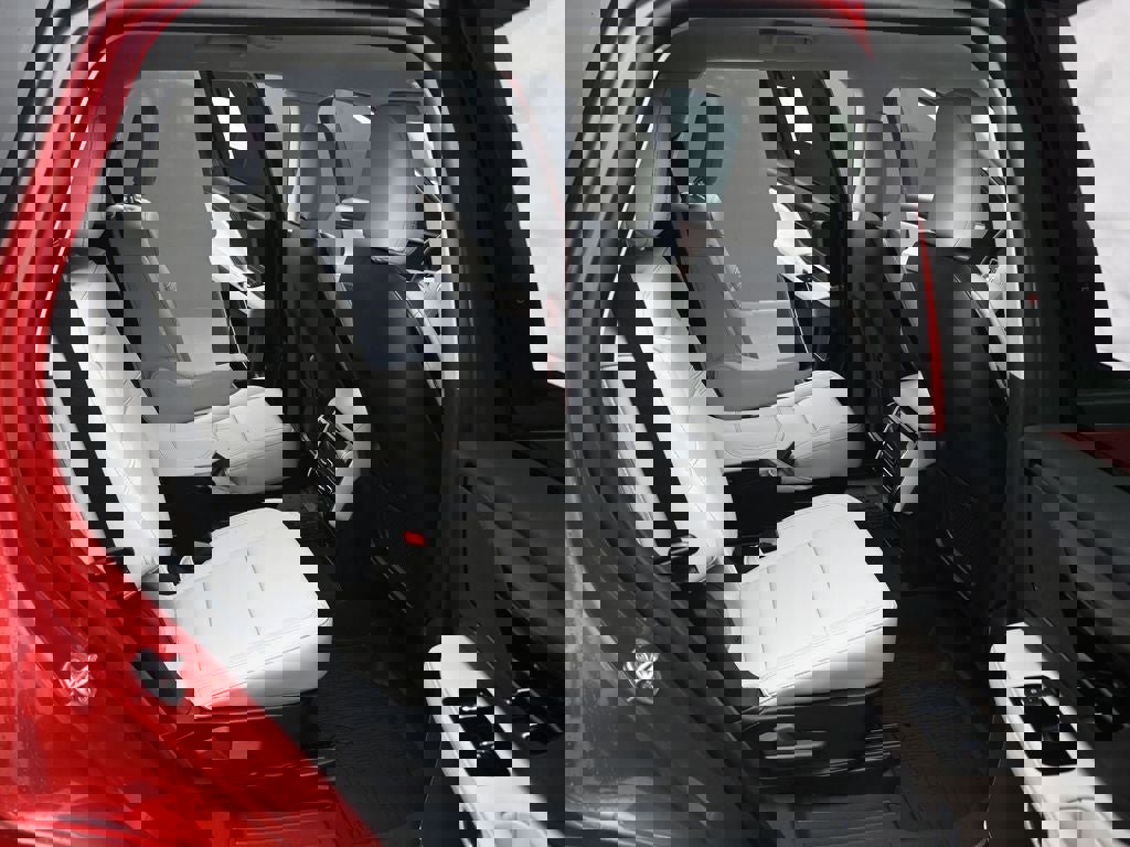 New 2026 Lincoln Aviator AWD w/ Jet Appearance Package image 36