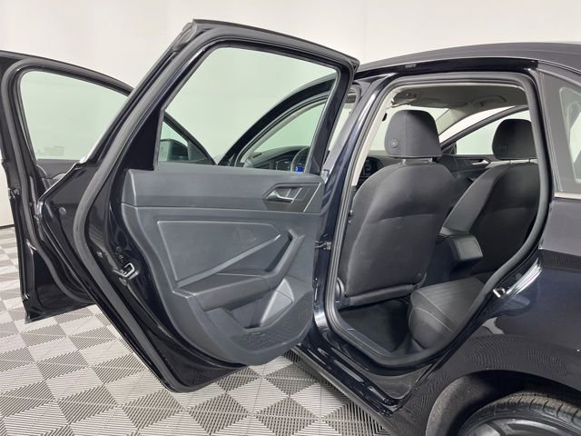 Used 2024 Volkswagen Jetta S image 38