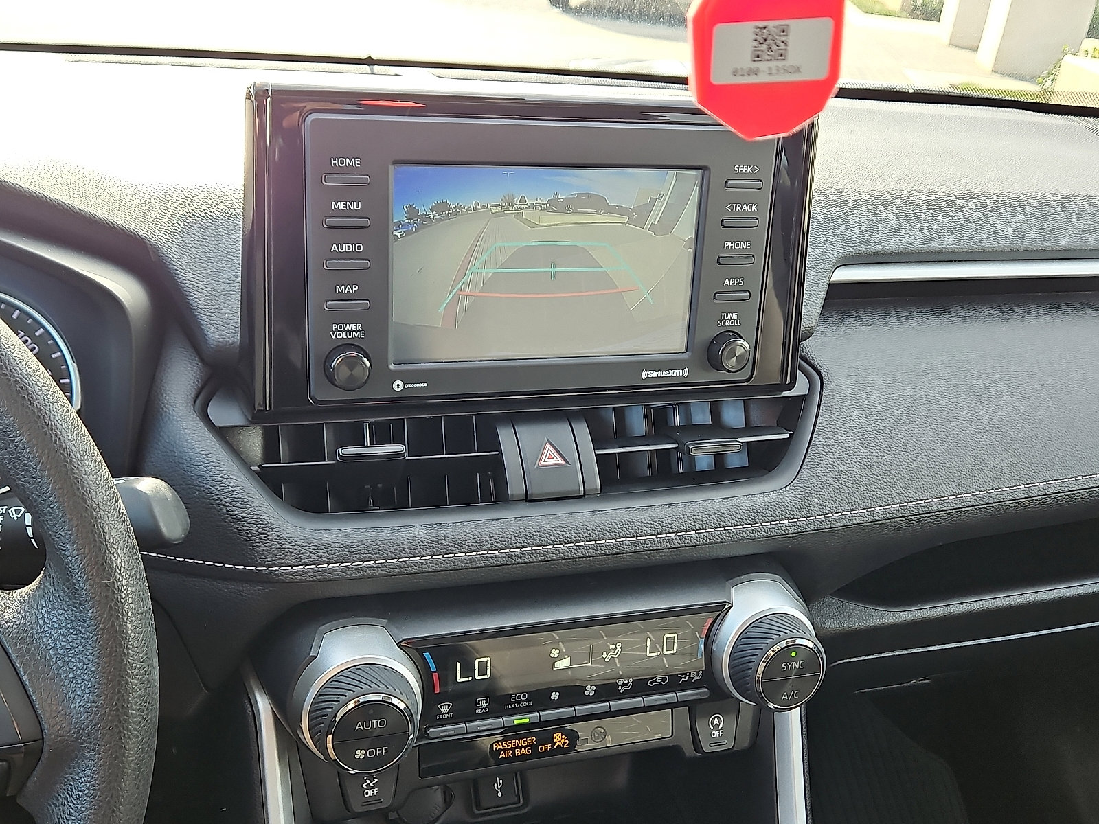 Used 2022 Toyota RAV4 XLE image 15