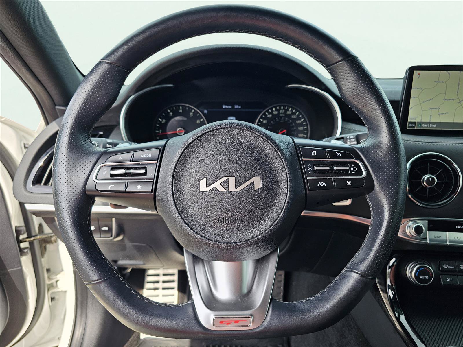 Used 2022 Kia Stinger GT2 w/ Scorpion Package RWD image 20