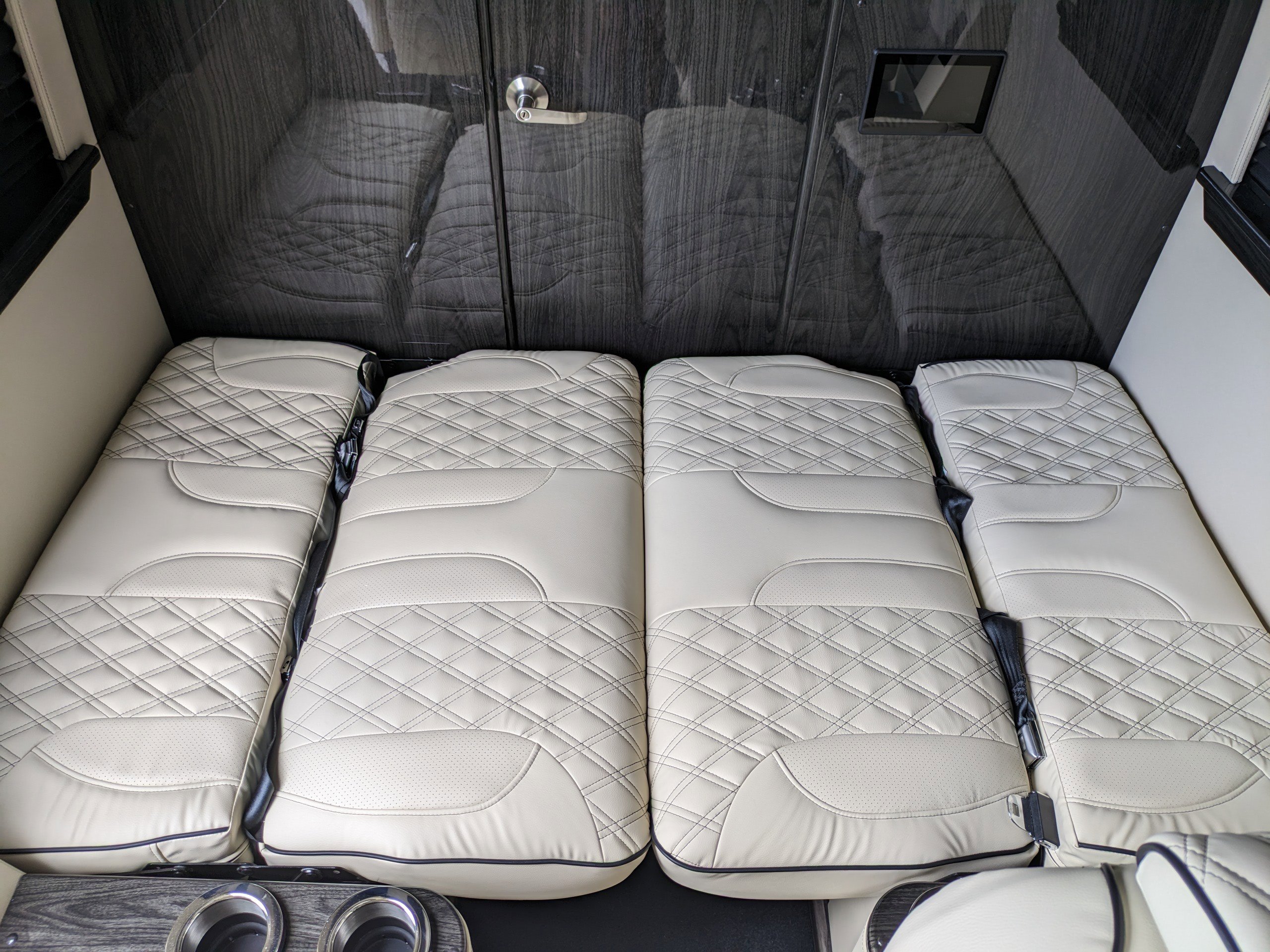 Used 2025 Mercedes-Benz Sprinter 144 Cargo image 43