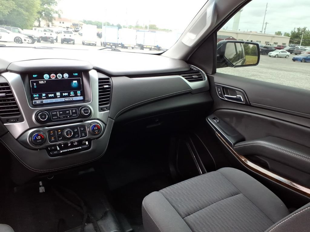 Used 2020 Chevrolet Tahoe 2WD w/ Remote Keyless Entry Package image 24