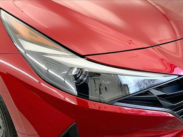 Used 2023 Hyundai Elantra SEL image 27