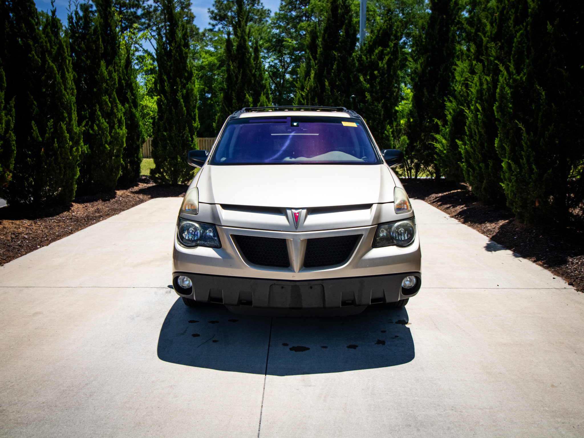 Used 2002 Pontiac Aztek 2WD image 3