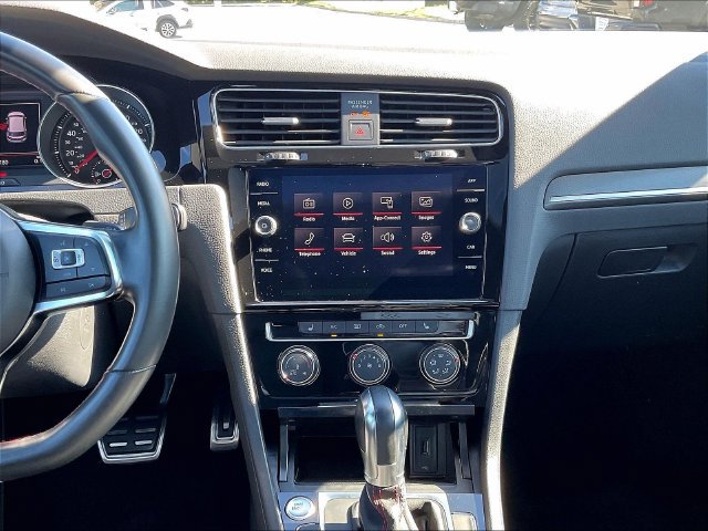 Used 2019 Volkswagen GTI SE w/ SE Experience Package FWD image 17