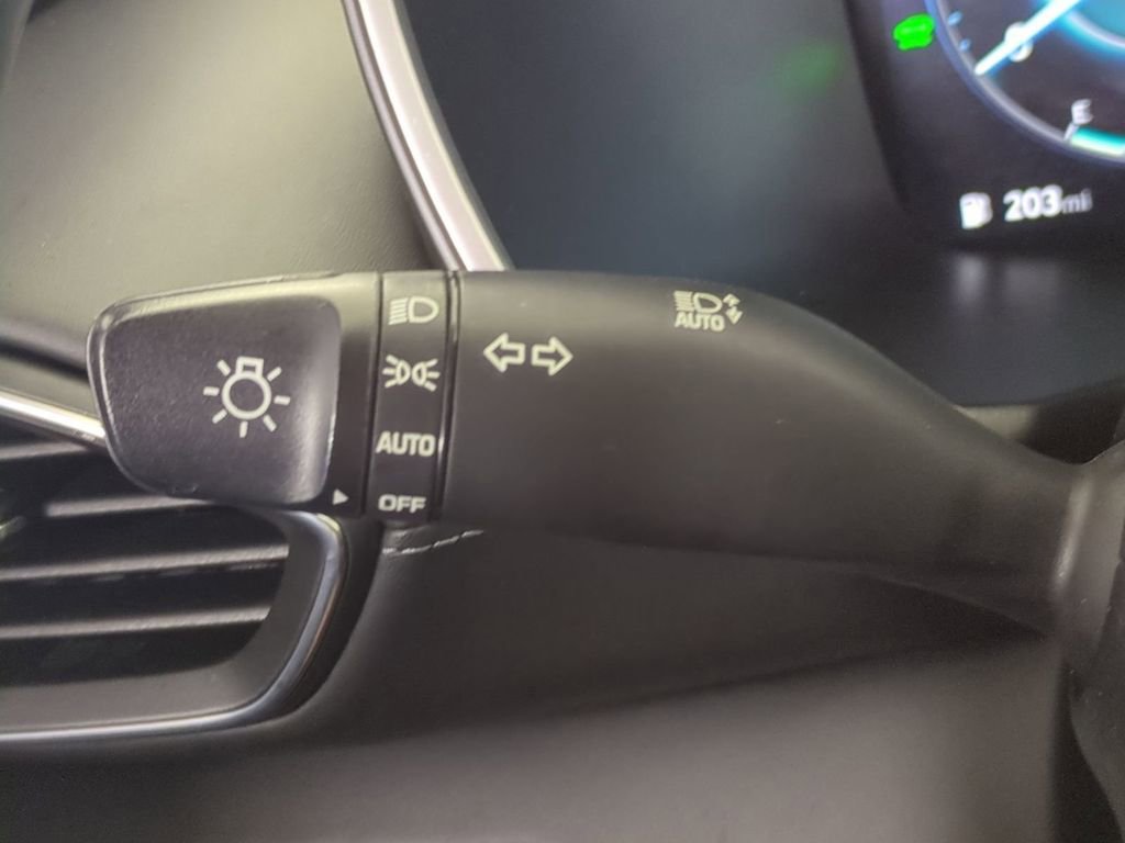 Certified 2021 Hyundai Santa Fe SEL Premium w/ Cargo Package image 31