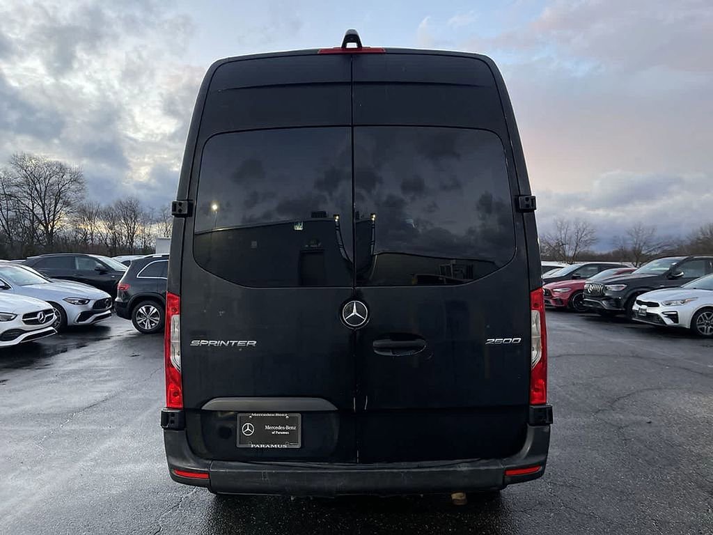 Used 2019 Mercedes-Benz Sprinter 2500 image 17