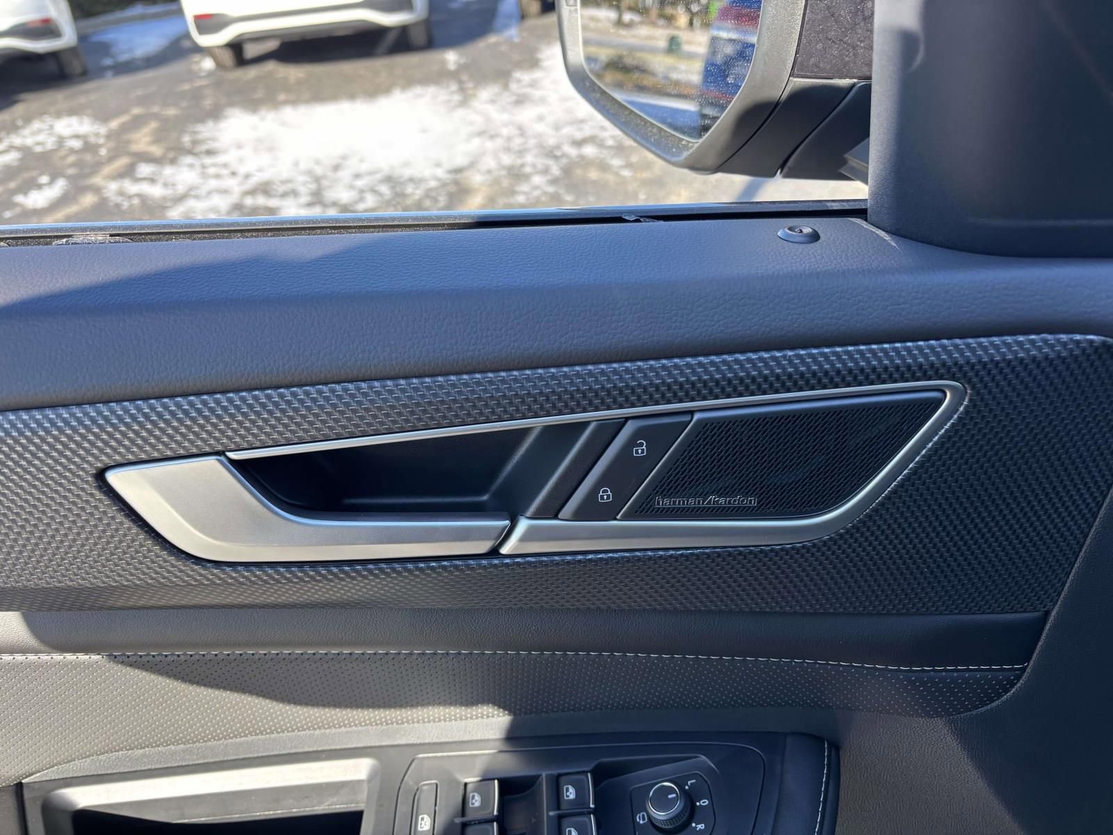 New 2026 Volkswagen Atlas Cross Sport SEL Premium R-Line AWD/4WD image 12