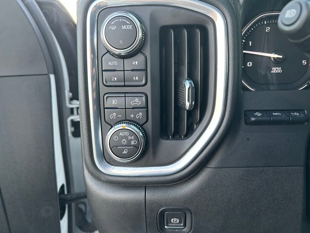 Used 2021 GMC Sierra 2500 Denali w/ Denali Ultimate Package image 15