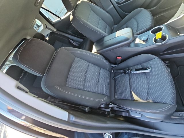 Used 2024 GMC Terrain SLE AWD/4WD image 37