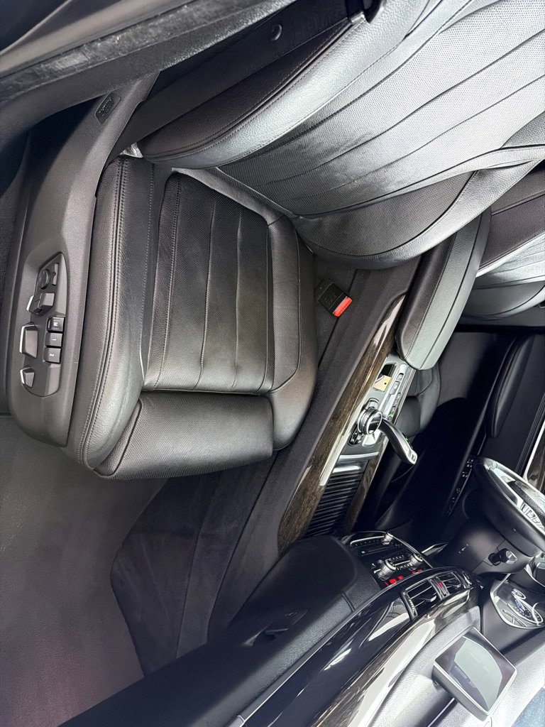 Used 2014 BMW X5 xDrive35d image 24