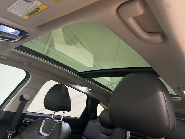 Used 2023 Hyundai Tucson Limited image 23