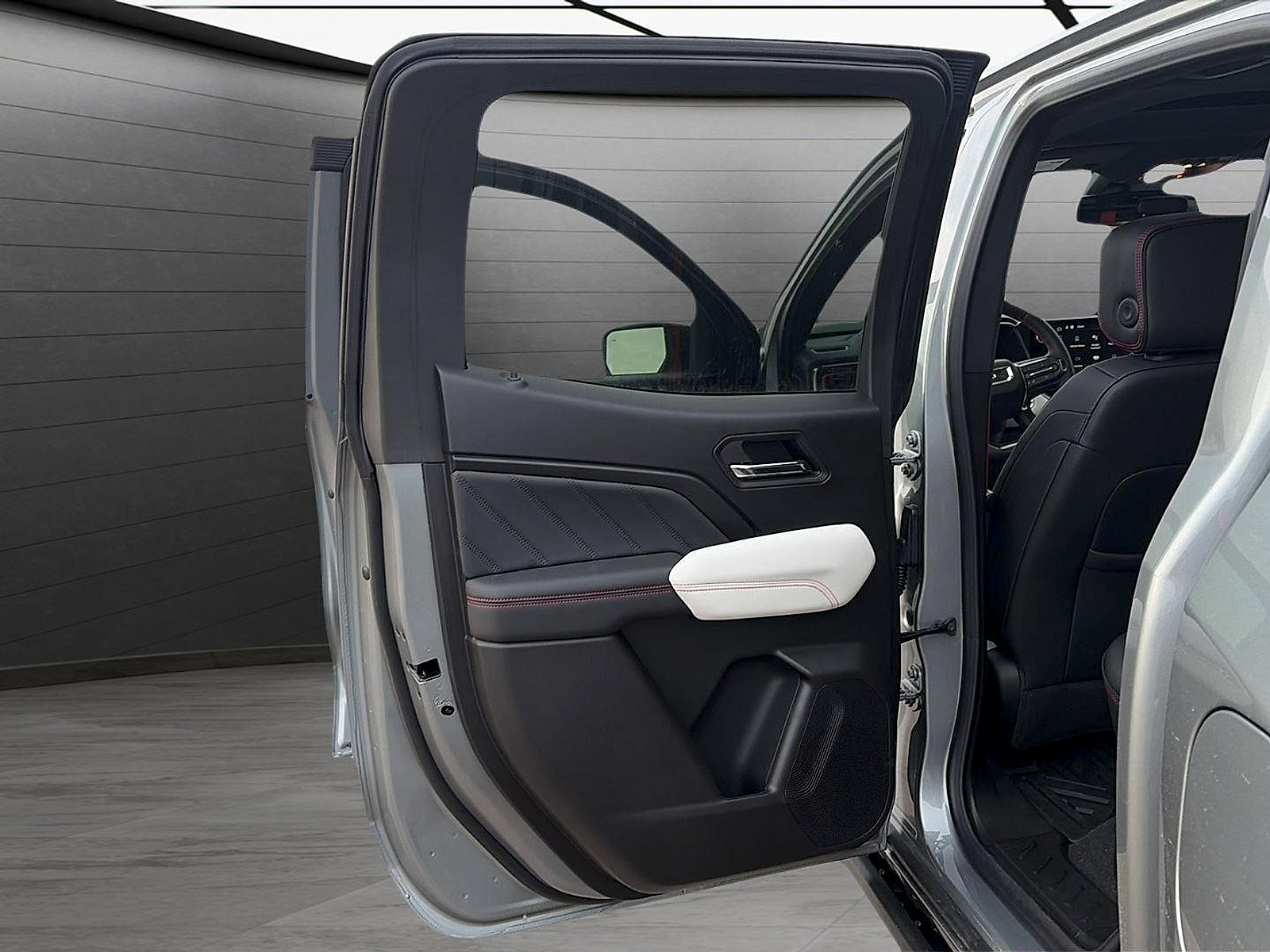 New 2025 GMC Canyon AT4 w/ AT4X AEV Edition AWD/4WD image 33