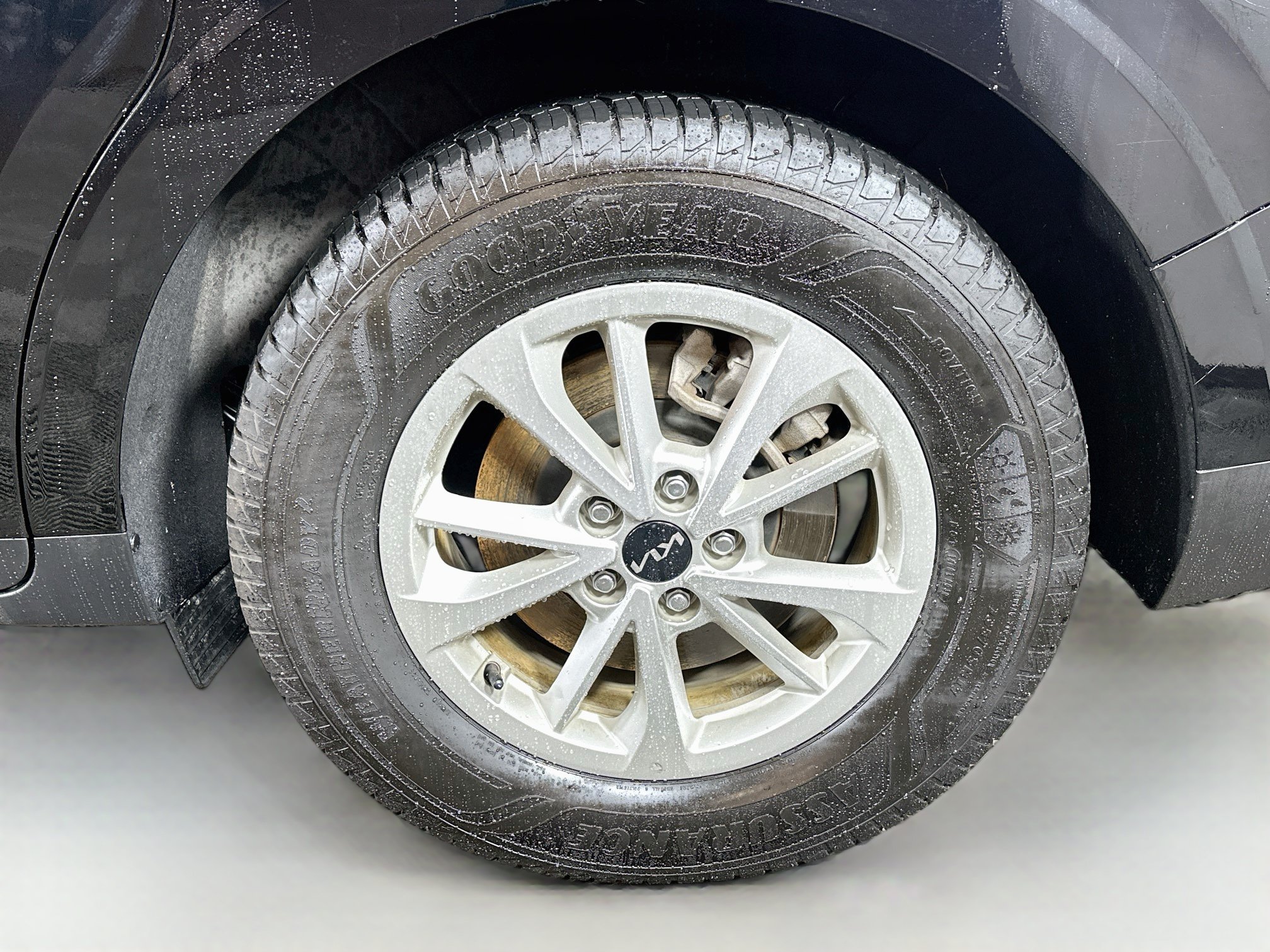 Certified 2024 Kia Carnival LX FWD image 31