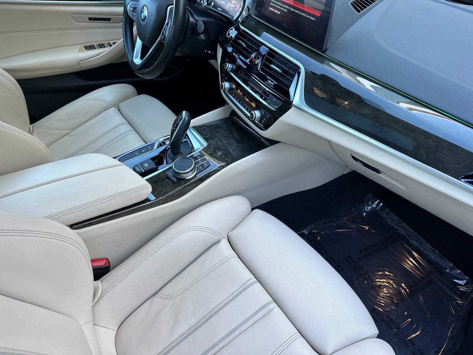 Used 2018 BMW 530e w/ Premium Package 2 image 14