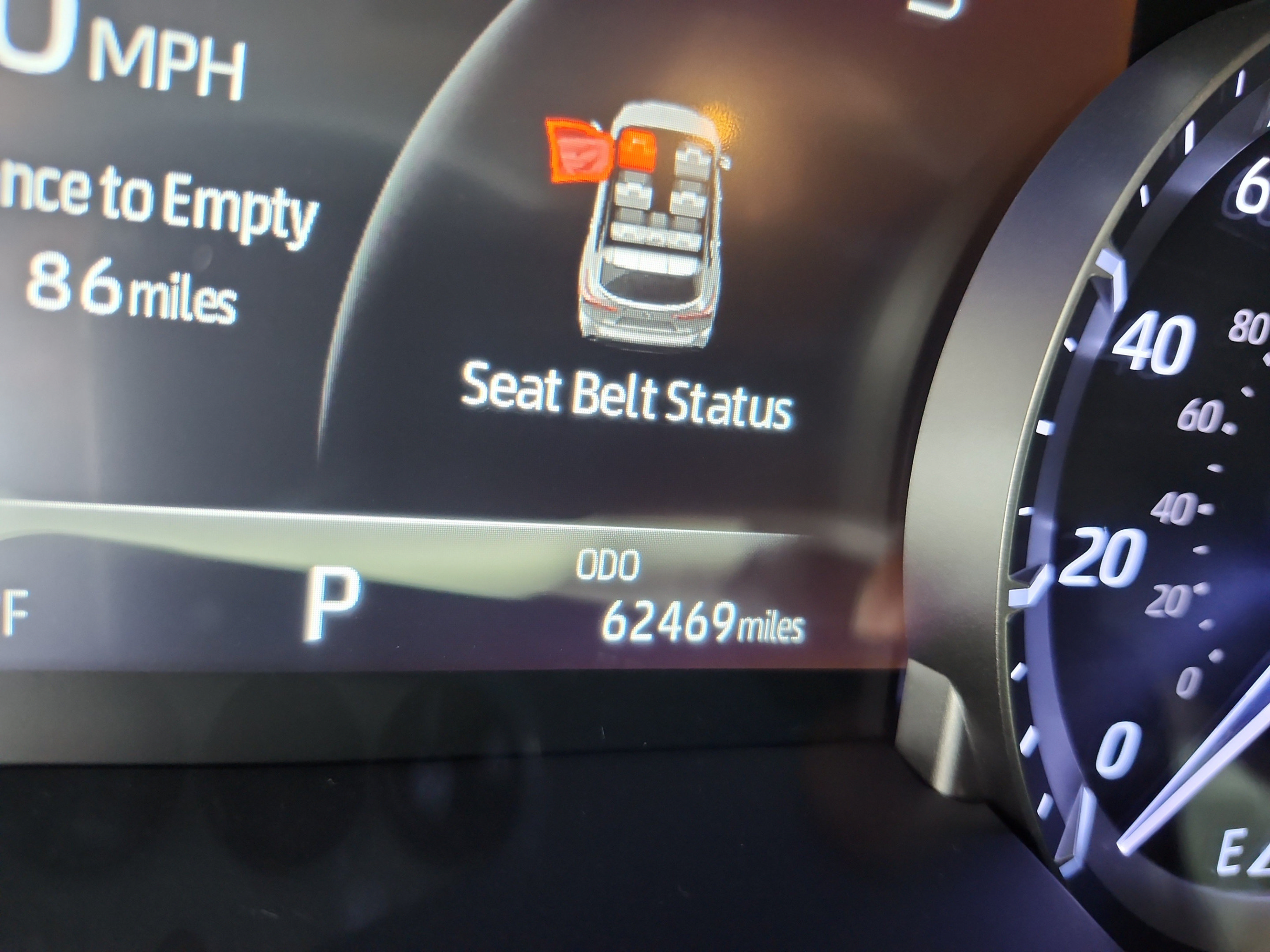 Used 2022 Toyota Highlander XLE FWD image 11